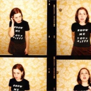 Vintage Sleater-Kinney “Show Me Your Riffs” Babydoll Tee Medium AUTHENTIC